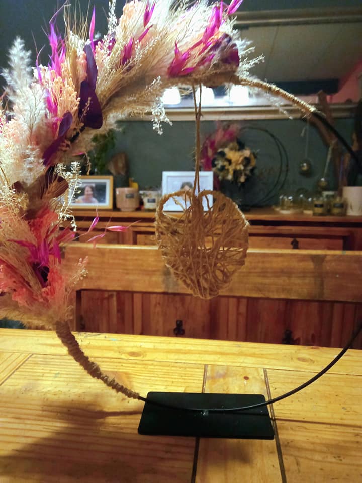 Cerceau fleuri sur socle 40x40 cm 